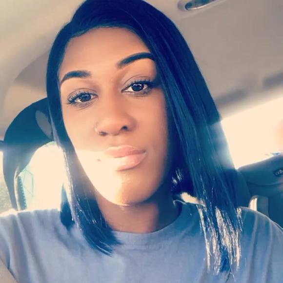 Meet your Posher, Cece - Picture 1 of 1